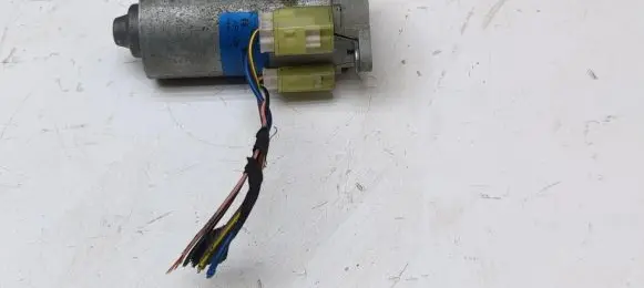 Land Rover Range Rover L322 Seat adjustment motor 