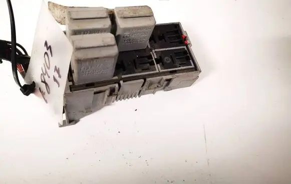 Opel Meriva A Fuse box set 93363145