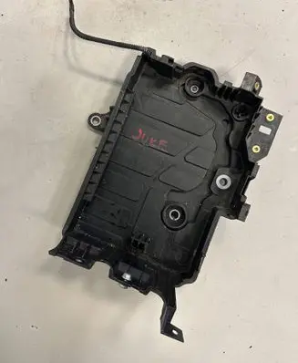 Dacia Duster III Battery box tray 244286135R 244282161R