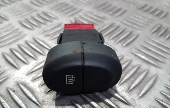 Renault Scenic I Windscreen/window heater switch
