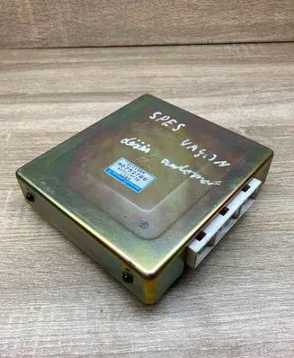 Mitsubishi Space Wagon Engine control unit/module ECU MD752708 G1T11973E