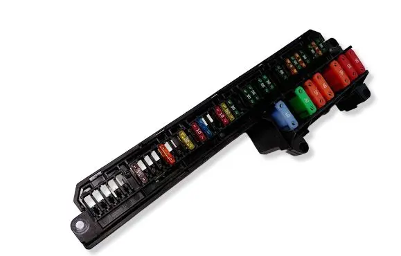 BMW 5 E60 E61 Fuse module 6957330