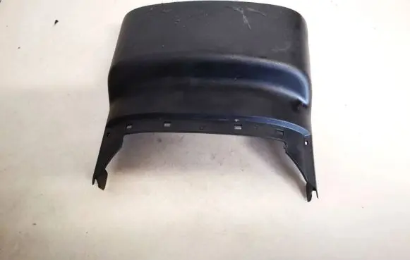 Ford Focus Steering wheel column trim