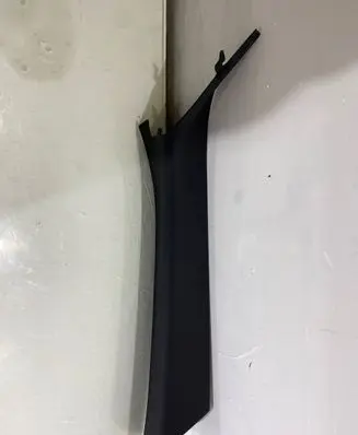 BMW 6 F12 F13 (A) pillar trim 1600340
