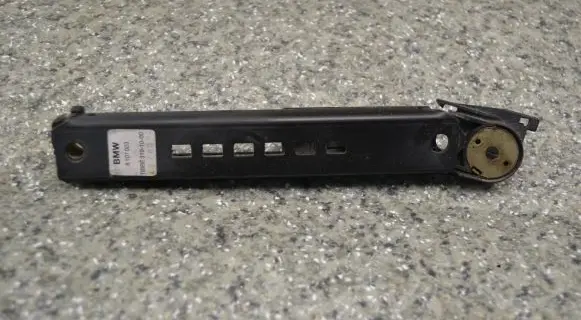 BMW 5 E34 Seat belt adjustment rail 8107023 319-10-17