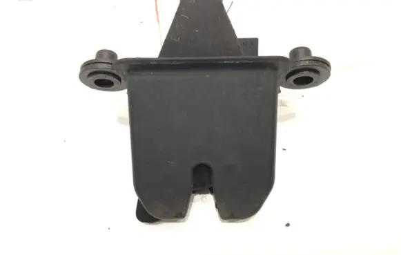 Skoda Octavia Mk2 (1Z) Tailgate exterior lock 1Z5827501D