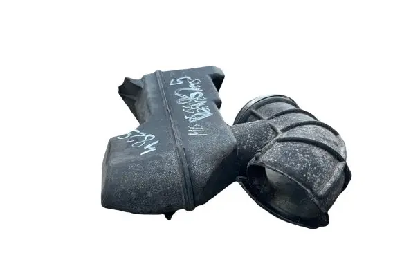 BMW 5 E39 Intake resonator 1703028
