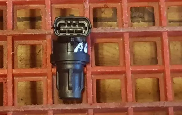 Camshaft position sensor