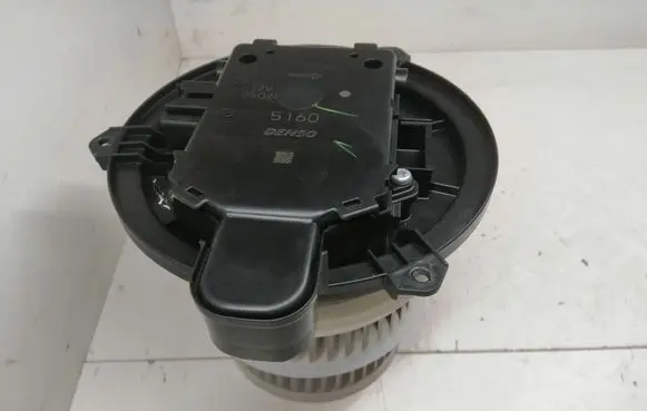 Lexus IS III XE30 Heater fan/blower 05Q20 5160 05Q205160