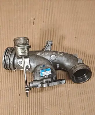 BMW 5 E60 E61 Turbo air intake inlet pipe/hose 7793403 50073238 59001030100