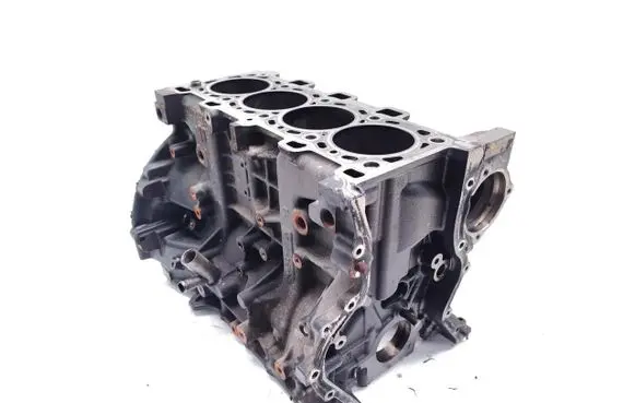 Nissan Navara D23 Engine block YS23DDTT M9T