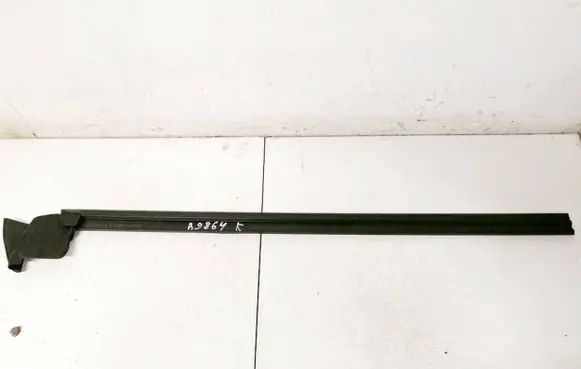 Tesla Model Y Front door glass trim molding 150006200c 1500062-00-c