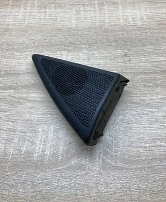Mercedes-Benz E W211 Front door high frequency speaker A2118200202 A2117230294