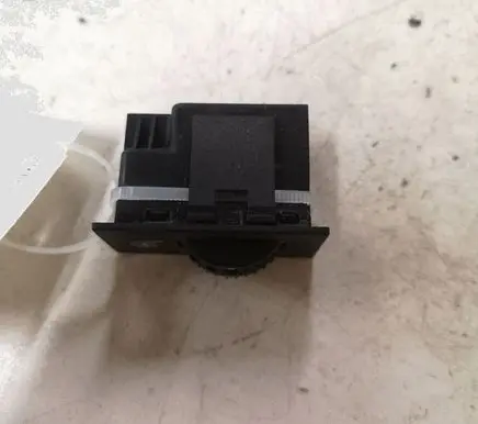 Citroen C4 I Picasso Seat heating switch 96619006XT