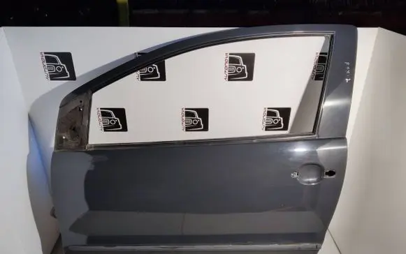 Volkswagen Fox Door (2 Door Coupe) N2C