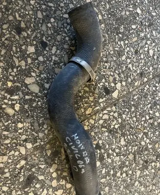 Honda Civic Intercooler hose/pipe