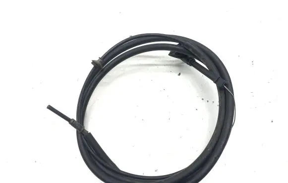 Volkswagen Polo II 86C 2F Speedometer cable 357711503