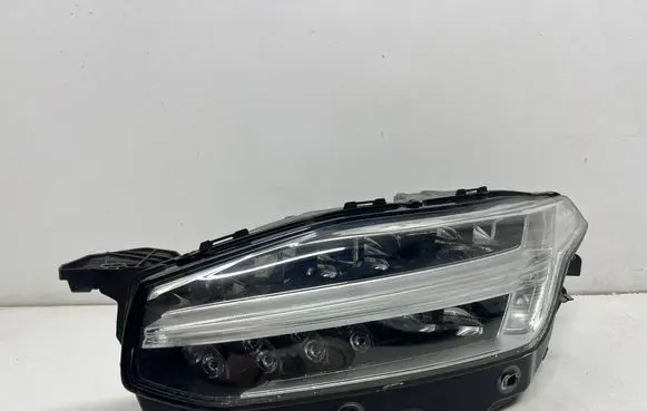 Volvo XC90 Headlight/headlamp 31656987 31395946 31446805