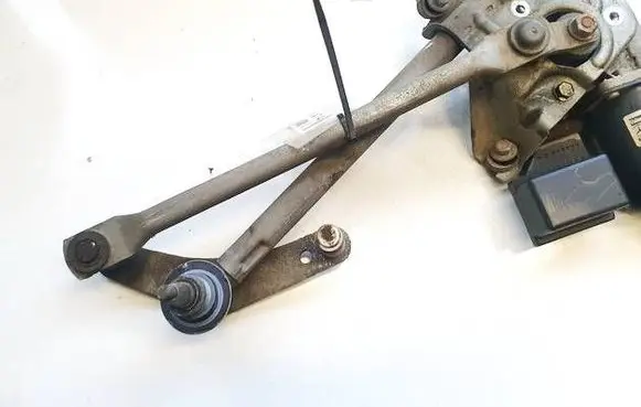 Mercedes-Benz A W168 Front wiper linkage and motor a1688240405