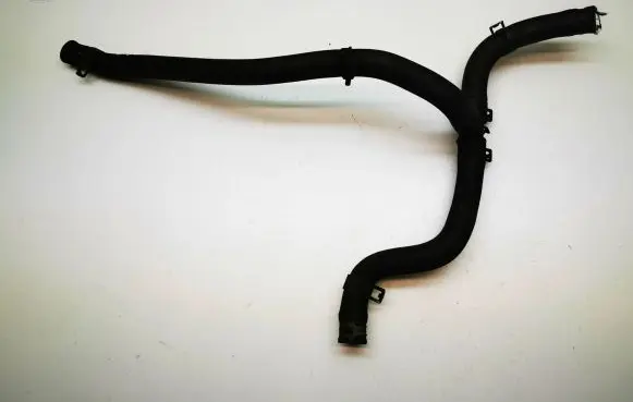 Chrysler 300 - 300C Engine coolant pipe/hose