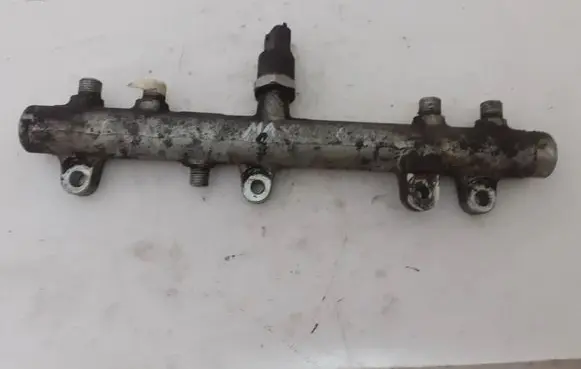 Renault Mascott Fuel main line pipe 0445224009 CRV41025