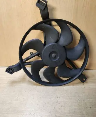 Opel Sintra Radiator cooling fan shroud 10289646 08797