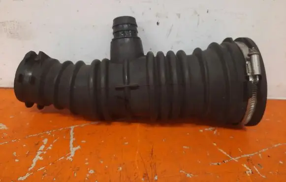 Mazda 3 I Intake resonator 3M519A673M