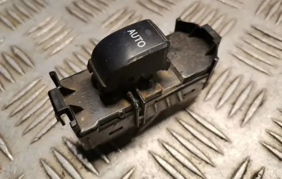 Lexus RX 450H Electric window control switch 8403048070