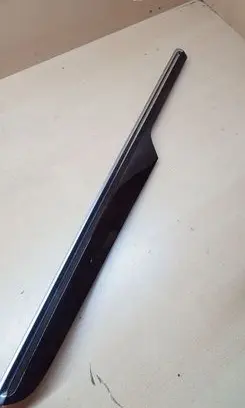Porsche Macan (95B) Front door trim bar 95B867409
