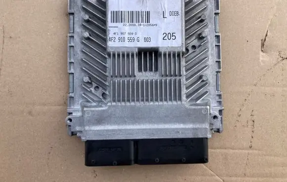 Audi A6 S6 C6 4F Wing mirror control module 4F1907559D