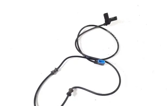 Mercedes-Benz C W204 Rear ABS sensor wiring A2045404605