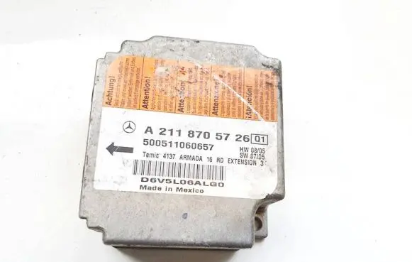 Mercedes-Benz CLS C219 Airbag control unit/module a2118705726
