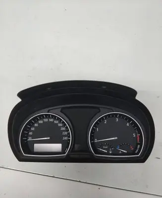 BMW X3 E83 Speedometer (instrument cluster) 102463021 341312701 25811510