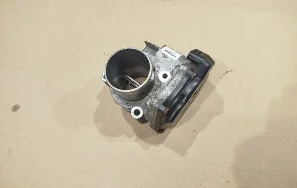 Renault Master III Throttle valve H8200727648 8200987453 253402394