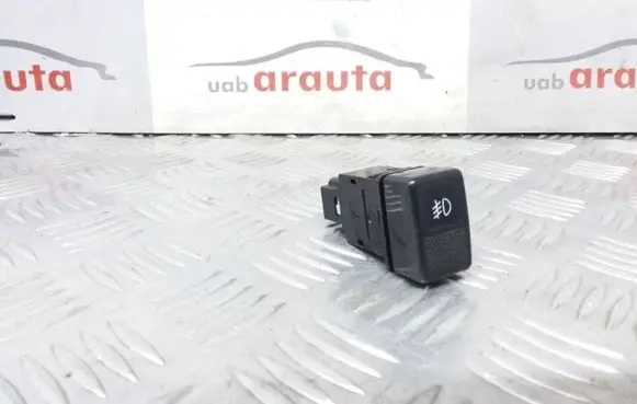 Fog light switch