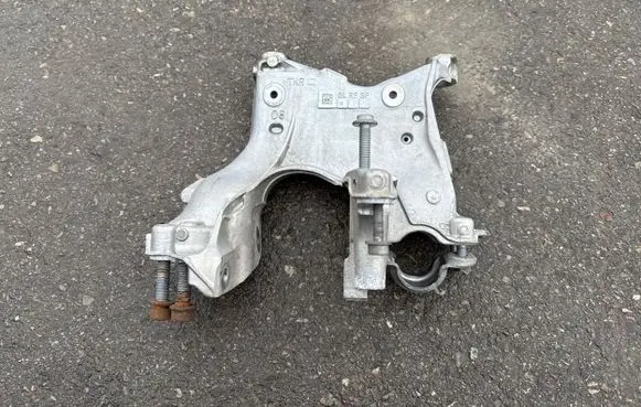 Audi Q5 SQ5 Engine mounting bracket 80A399295