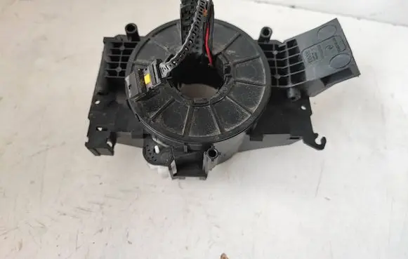 Opel Vivaro Airbag slip ring squib (SRS ring) 8200490948 93856810G N346027013