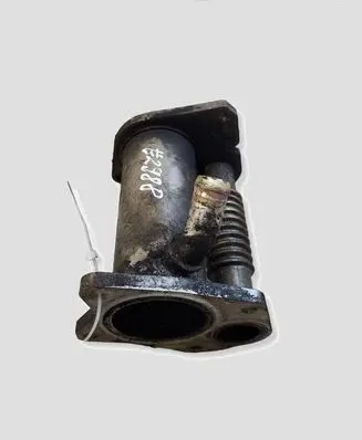 Nissan Qashqai EGR valve cooler 147355713R