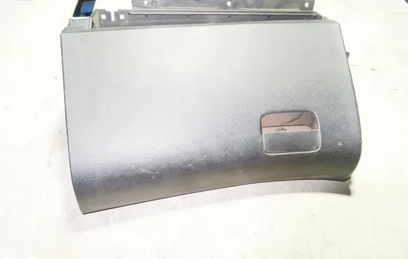 Subaru Legacy Glove box set 66236AG 66208AG0