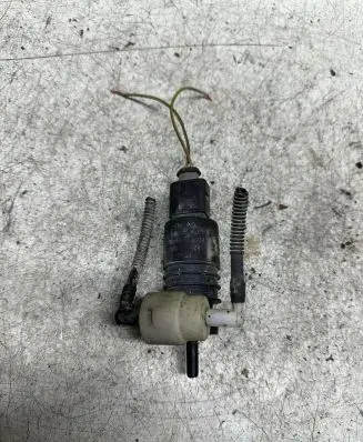 Seat Alhambra (Mk1) Windscreen/windshield washer pump
