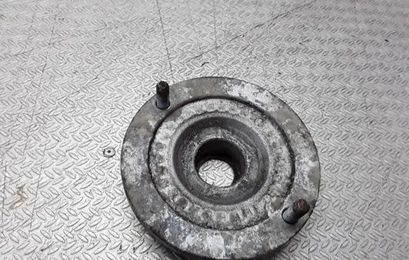Audi A8 S8 D2 4D Coil spring mount 4D0412111A