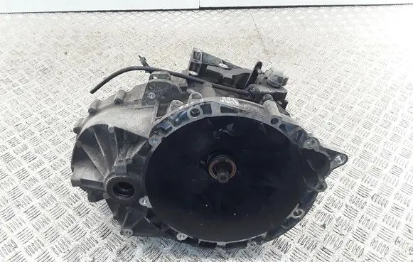 Ford Kuga I Manual 6 speed gearbox 8V4R7002AE 6M2R7F096EC