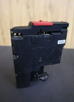 Mercedes-Benz SLK R172 Battery relay fuse 1725401450 A1725401450