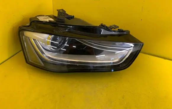 Audi A4 S4 B8 8K Headlight/headlamp 8K0941006C