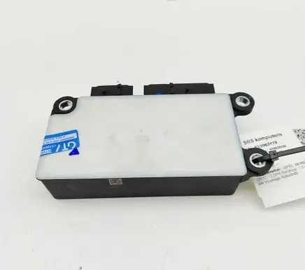 Opel Mokka Airbag control unit/module 13517437