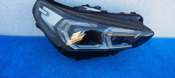 BMW X1 U11 Headlight/headlamp 5A9A228