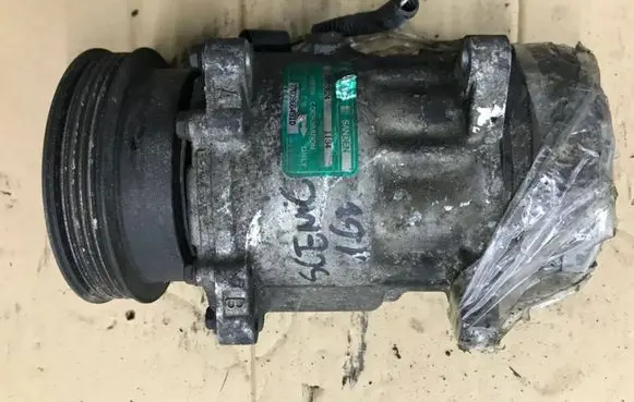 Renault Scenic I Air conditioning (A/C) compressor (pump) 7700866491D 3N8003624