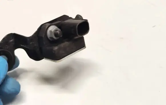 Mercedes-Benz GLS X166 Airbag deployment crash/impact sensor A0009057600 10171103113