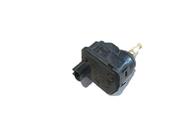 Opel Omega B1 Headlight level adjustment motor 90492832