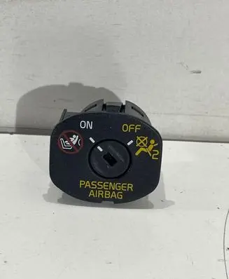 Volvo XC60 Passenger airbag on/off switch 31318268 17171C C0995